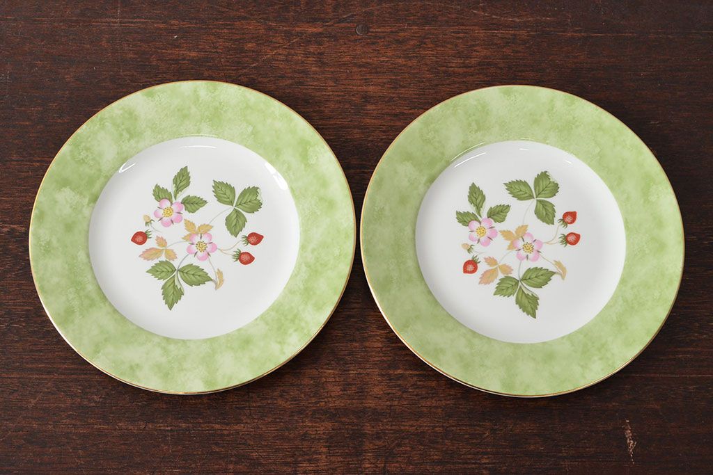 WEDGWOOD　ウェッジウッド　ワイルドストロベリー　カップ&ソーサー2客・プレート2枚セット(洋食器)(R-052282)