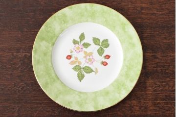 WEDGWOOD　ウェッジウッド　ワイルドストロベリー　カップ&ソーサー2客・プレート2枚セット(洋食器)(R-052282)