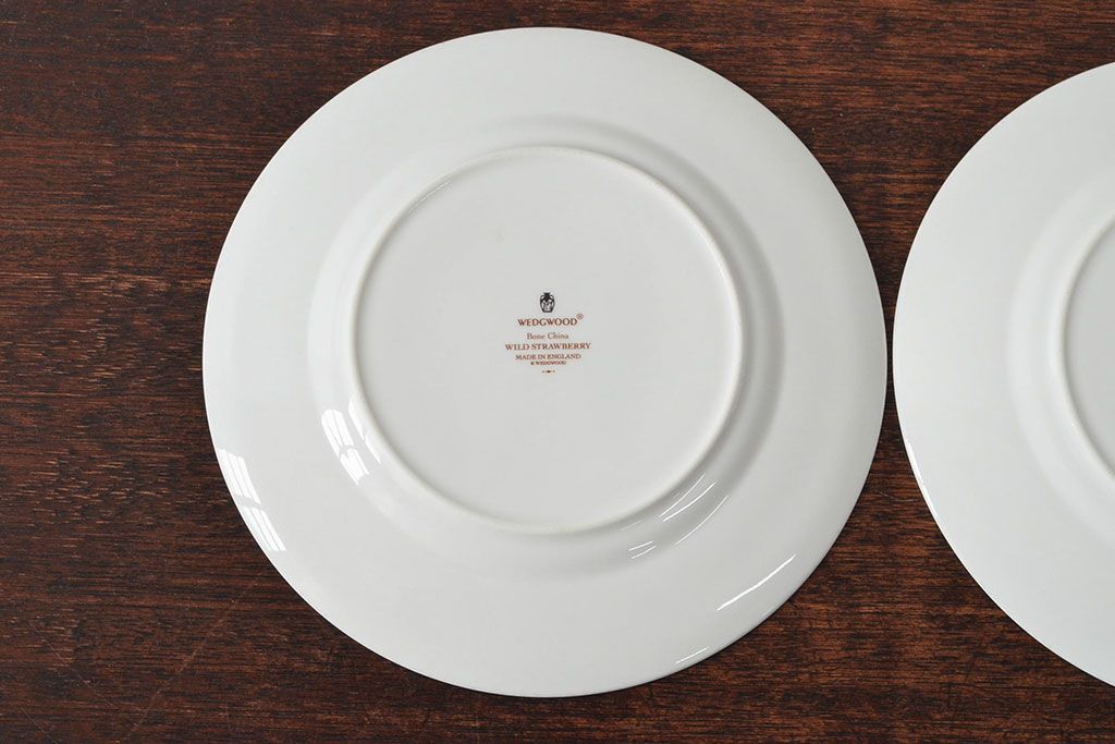 WEDGWOOD　ウェッジウッド　ワイルドストロベリー　カップ&ソーサー2客・プレート2枚セット(洋食器)(R-052282)