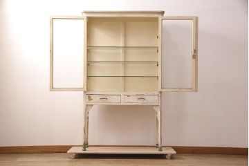 和製アンティーク　味わいのあるレトロなケビントガラスケース(飾り棚、陳列棚、収納棚、キャビネット)(R-052285)