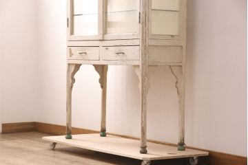 和製アンティーク　味わいのあるレトロなケビントガラスケース(飾り棚、陳列棚、収納棚、キャビネット)(R-052285)