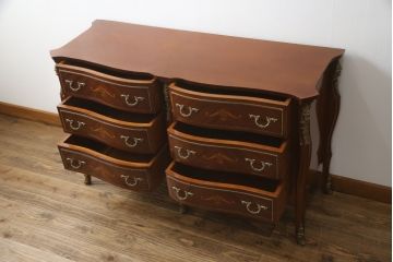 中古　イタリア高級輸入家具　象嵌と真鍮金具で凝ったつくりが美しいサイドボード(引き出し、チェスト)(定価約60万円)(R-052287)