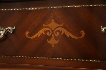 中古　イタリア高級輸入家具　象嵌と真鍮金具で凝ったつくりが美しいサイドボード(引き出し、チェスト)(定価約60万円)(R-052287)