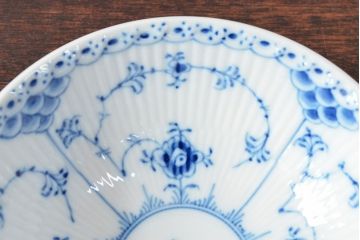 ROYAL COPENHAGEN　ロイヤルコペンハーゲン　ハーフレース　プレート2枚・ボウル2点(洋食器)(定価約8万円)(R-052292)
