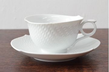 Meissen　マイセン　波の戯れ　ピッチャーなど5点セット(カップ&ソーサー、サラダボウル、洋食器)(R-052293)