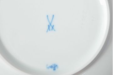 Meissen　マイセン　波の戯れ　ピッチャーなど5点セット(カップ&ソーサー、サラダボウル、洋食器)(R-052293)