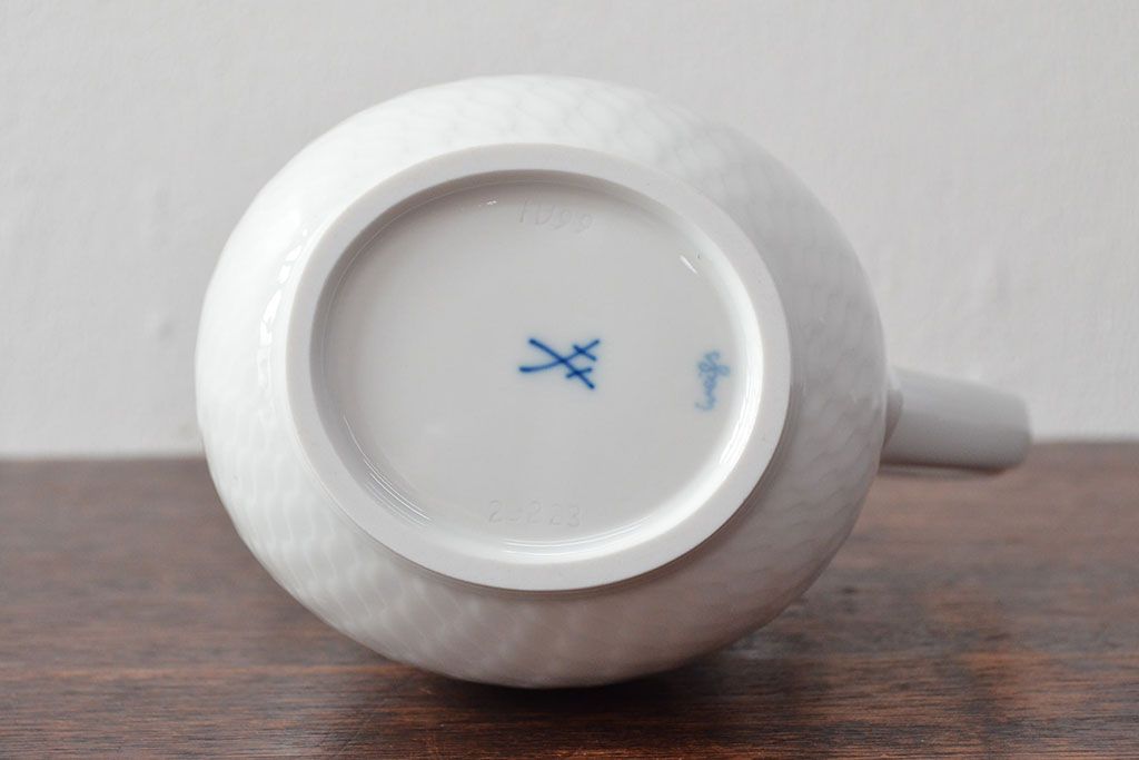 Meissen　マイセン　波の戯れ　ピッチャーなど5点セット(カップ&ソーサー、サラダボウル、洋食器)(R-052293)