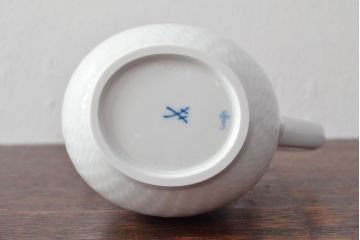 Meissen　マイセン　波の戯れ　ピッチャーなど5点セット(カップ&ソーサー、サラダボウル、洋食器)(R-052293)