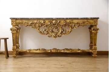中古　極美品　イタリア超高級輸入家具　ロココ様式　ゴールドの彫刻(木彫り)と大理石天板がゴージャスなコンソールテーブル(定価約200万円以上)(サイドボード)(R-052295)