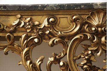 中古　極美品　イタリア超高級輸入家具　ロココ様式　ゴールドの彫刻(木彫り)と大理石天板がゴージャスなコンソールテーブル(定価約200万円以上)(サイドボード)(R-052295)