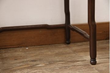 和製アンティーク　梅に鶯彫刻　凝ったつくりと彫刻が素晴らしい唐木ネストテーブル(飾り台、サイドテーブル)(R-052300)