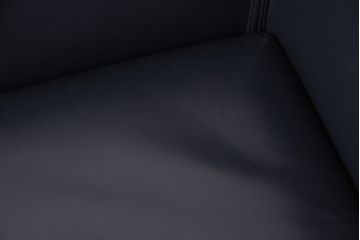 中古　美品　オーストリア　ヴィットマン(WITTMANN)　AURA(アウラ)　丸みのあるデザインで優しい雰囲気を醸し出す高級本革二人掛けソファ(2P、アームソファ)(定価約50万円)(R-052307)