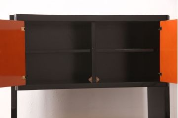 和製ビンテージ　国産工芸家具　総漆塗り　朱と黒のコントラストが美しいモダンキャビネット(収納棚、戸棚)(R-052309)