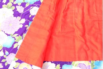 大正〜昭和初期　鼓に花柄　錦紗縮緬着物(正絹、古布)(R-052317)