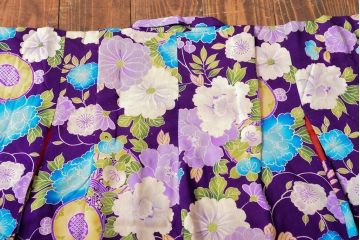 大正〜昭和初期　鼓に花柄　錦紗縮緬着物(正絹、古布)(R-052317)