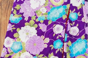 大正〜昭和初期　鼓に花柄　錦紗縮緬着物(正絹、古布)(R-052317)