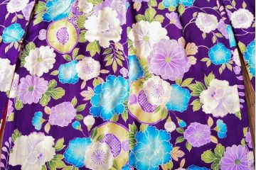 大正〜昭和初期　鼓に花柄　錦紗縮緬着物(正絹、古布)(R-052317)