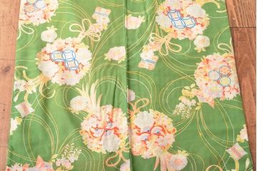 大正〜昭和初期　花柄　錦紗縮緬着物(正絹、古布)(R-052318)