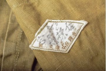 当時物　旧日本海軍　予科練三種軍衣　上下セット(ズボン、袴、軍服)(R-052319)