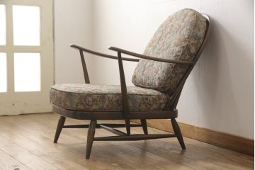 中古美品　ERCOL(アーコール)　上品な花柄が素敵な1人掛けソファ(ラウンジチェア、アームチェア、椅子、1シーターソファ)(R-052324)