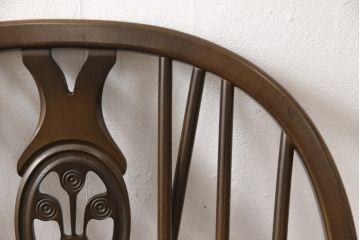 中古美品　ERCOL(アーコール)　上品な花柄が素敵な1人掛けソファ(ラウンジチェア、アームチェア、椅子、1シーターソファ)(R-052324)