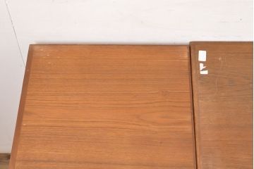 デンマークビンテージ　チーク材　シンプルかつスタイリッシュな佇まいが魅力的なエクステンションテーブル(ダイニングテーブル、食卓、作業台、ヴィンテージ、北欧)(R-052359)