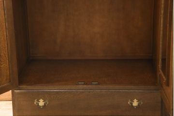 中古　超美品　横浜ダニエル(daniel)　上品な佇まいが大人空間を演出してくれるワードローブ(横浜クラシック家具、洋服タンス、衣装箪笥)(R-052361)