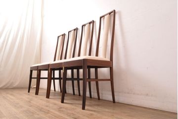 中古　デンマーク高級輸入家具　ローズウッド　高めの背もたれが印象的なチェア4脚セット(椅子、ダイニングチェア、北欧)(定価 4脚約60万円、北欧)(R-052362)