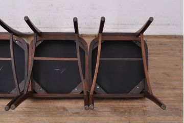 中古　デンマーク高級輸入家具　ローズウッド　高めの背もたれが印象的なチェア4脚セット(椅子、ダイニングチェア、北欧)(定価　4脚約60万円、北欧)(R-052363)