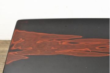 中古　美品　輪島塗り　一風変わった形の天板が魅力的な座卓(ローテーブル、センターテーブル)(R-052367)