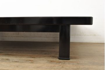 中古　美品　輪島塗り　一風変わった形の天板が魅力的な座卓(ローテーブル、センターテーブル)(R-052367)