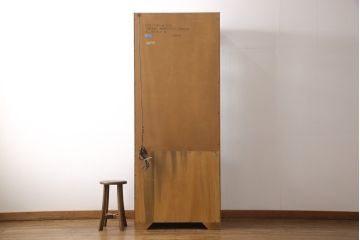 中古　美品　DREXEL HERITAGE(ドレクセルヘリテイジ)　Grand Villa(グランドヴィラ)　優雅で品のある佇まいが美しいガラスケース(キュリオケース、キャビネット、飾り棚、陳列棚)(R-052370)