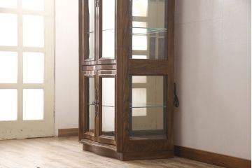 中古　美品　DREXEL HERITAGE(ドレクセルヘリテイジ)　Grand Villa(グランドヴィラ)　優雅で品のある佇まいが美しいガラスケース(キュリオケース、飾り棚、陳列棚)(R-052371)