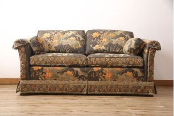 中古　ETHAN ALLEN(イーセンアーレン)　色鮮やかなボタニカル柄が目を引く2人掛けソファ(二人掛けソファ)(R-052376)