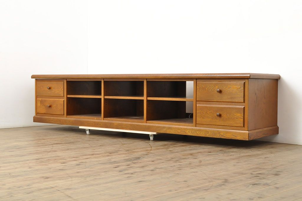 中古　三越家具(現カントリーハウス)　Brugge(ブルージュ)　美品!!　幅2500mm　特注品のコンセント付き大型テレビボード　(R-052377)