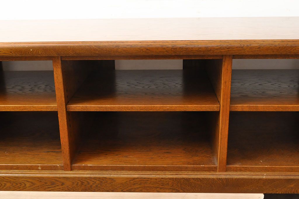 中古　三越家具(現カントリーハウス)　Brugge(ブルージュ)　美品!!　幅2500mm　特注品のコンセント付き大型テレビボード　(R-052377)