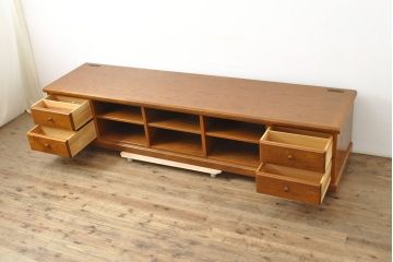 中古　三越家具(現カントリーハウス)　Brugge(ブルージュ)　美品!!　幅2500mm　特注品のコンセント付き大型テレビボード　(R-052377)