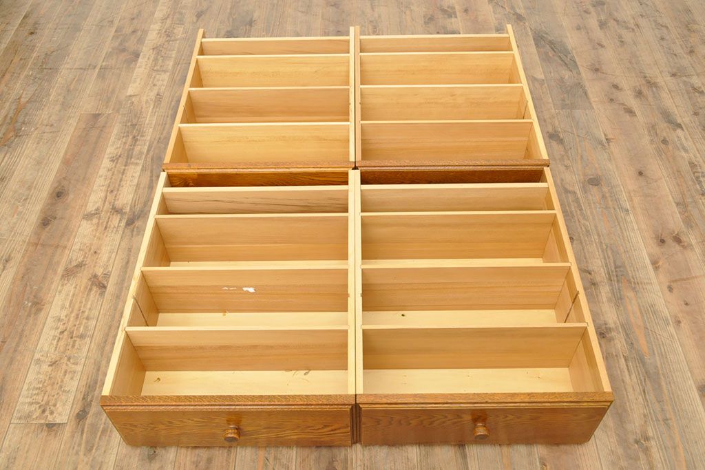 中古　三越家具(現カントリーハウス)　Brugge(ブルージュ)　美品!!　幅2500mm　特注品のコンセント付き大型テレビボード　(R-052377)