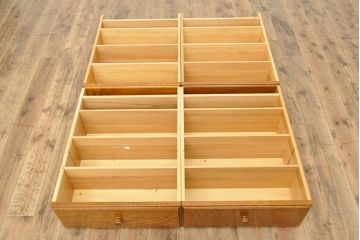 中古　三越家具(現カントリーハウス)　Brugge(ブルージュ)　美品!!　幅2500mm　特注品のコンセント付き大型テレビボード　(R-052377)