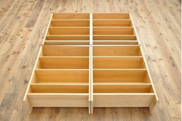 中古　三越家具(現カントリーハウス)　Brugge(ブルージュ)　美品!!　幅2500mm　特注品のコンセント付き大型テレビボード　(R-052377)