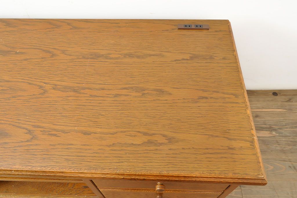 中古　三越家具(現カントリーハウス)　Brugge(ブルージュ)　美品!!　幅2500mm　特注品のコンセント付き大型テレビボード　(R-052377)