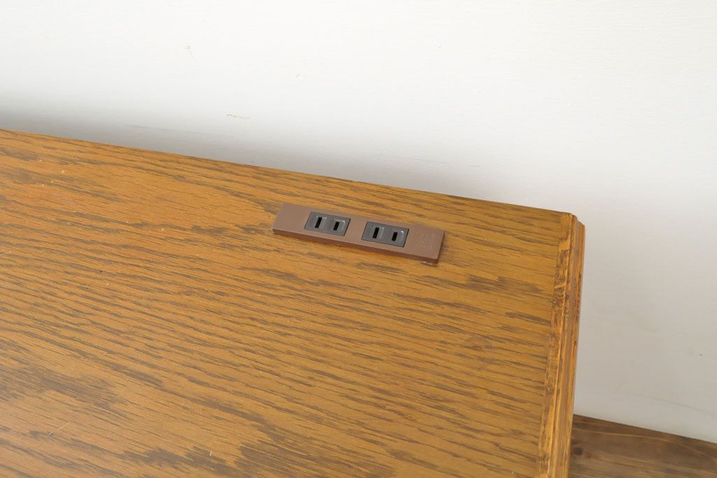 中古　三越家具(現カントリーハウス)　Brugge(ブルージュ)　美品!!　幅2500mm　特注品のコンセント付き大型テレビボード　(R-052377)