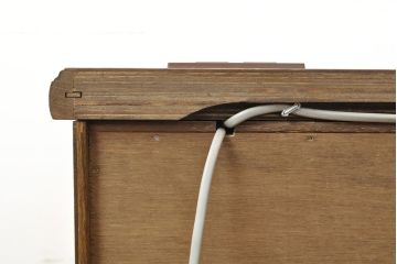 中古　三越家具(現カントリーハウス)　Brugge(ブルージュ)　美品!!　幅2500mm　特注品のコンセント付き大型テレビボード　(R-052377)