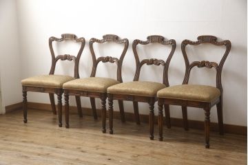 中古　超美品　イギリス高級輸入家具　MAITLAND SMITH(メートランドスミス)　細部まで凝ったデザインが美しいダイニングチェア4脚セット(定価　1脚約20万円)(椅子、イス)(R-052381)