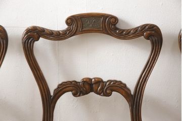 中古　超美品　イギリス高級輸入家具　MAITLAND SMITH(メートランドスミス)　細部まで凝ったデザインが美しいダイニングチェア4脚セット(定価　1脚約20万円)(椅子、イス)(R-052381)