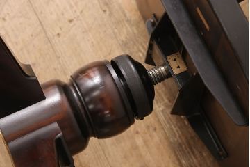 和製ビンテージ　希少　絶版品　北海道民芸家具　細部までこだわりが感じられる回転デスクチェア(椅子、板座チェア、回転チェア、ヴィンテージ)(R-052382)