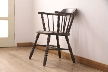 中古　松本民芸家具　#91型　落ち着きのある空間を演出するキャプテンチェア(アームチェア、板座チェア、椅子、ダイニングチェア)(R-052383)