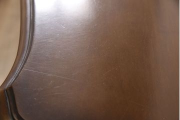 中古　超美品　カリモク家具(karimoku)　domani(ドマーニ)　Louis(ルイ)XVシリーズ　隅々まで施された装飾が美しいサイドボード(定価約80万円)(戸棚、収納棚、キャビネット)(R-052384)