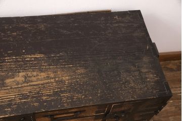 和製アンティーク　立派な金具が目を引く新潟時代箪笥ローボード(テレビ台、タンス、引き出し)(R-052388)