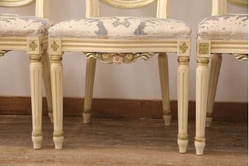 ビンテージ　イタリア高級輸入家具　ロココ調　凝った彫刻が美しいチェア5脚セット(ダイニングチェア、椅子、ヴィンテージ)(R-052394)